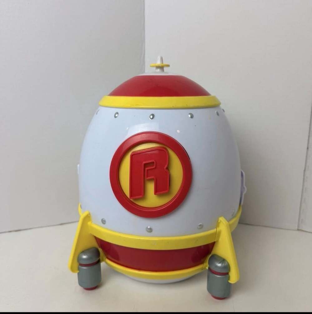 (No toys) Bonkers Toy Co. Ryan's World Red Titan Mystery Fortress Playset